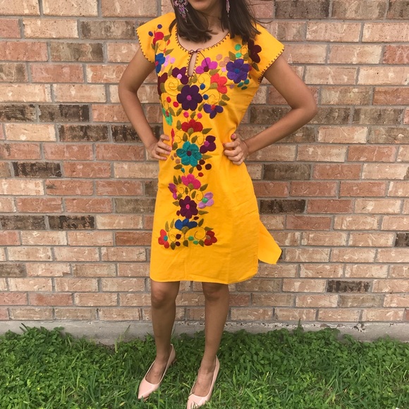 Mexican Dress - Picture 4 of 4